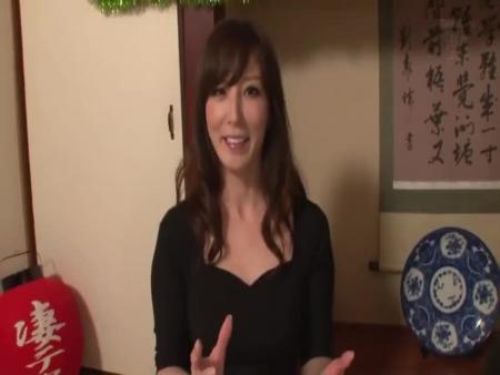 M男は美熟女の圧巻の色気にのまれて情けなく昇天していく！