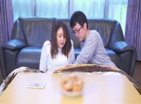 コタツの中で始まる絡み！女の子に慣れていない息子を不憫に思った義母と禁断パコ【巨乳】