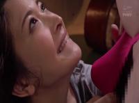 スレンダー美女が、ポルチオ性感帯を執拗に責められてマン汁ダダ漏れ