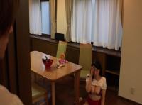 オナニー中毒の欲求不満人妻が旦那の連れ子の若いチ●ポを咥え込んで中出し搾精！ iQoo