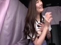 欲求不満な上品な奥様が自分から腰を振って乱れる iQoo