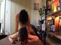 自宅に連れ込んだカワイイ素人女子とのセックスを盗撮するナンパ師 iQoo