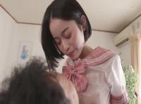 洗脳されて好き放題にされてしまうモデル美女 iQoo