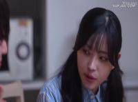 隣人の巨乳美女と自宅で見つけた激しいSEX、騎乗位で突きまくるフェラチオ
