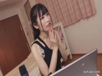 競泳水着姿の巨乳美女がバックで激しく突くフェチプレイ