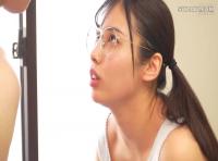 美乳の娘が激しいフェラチオで肉棒を何度も貪り合う生々しい性愛
